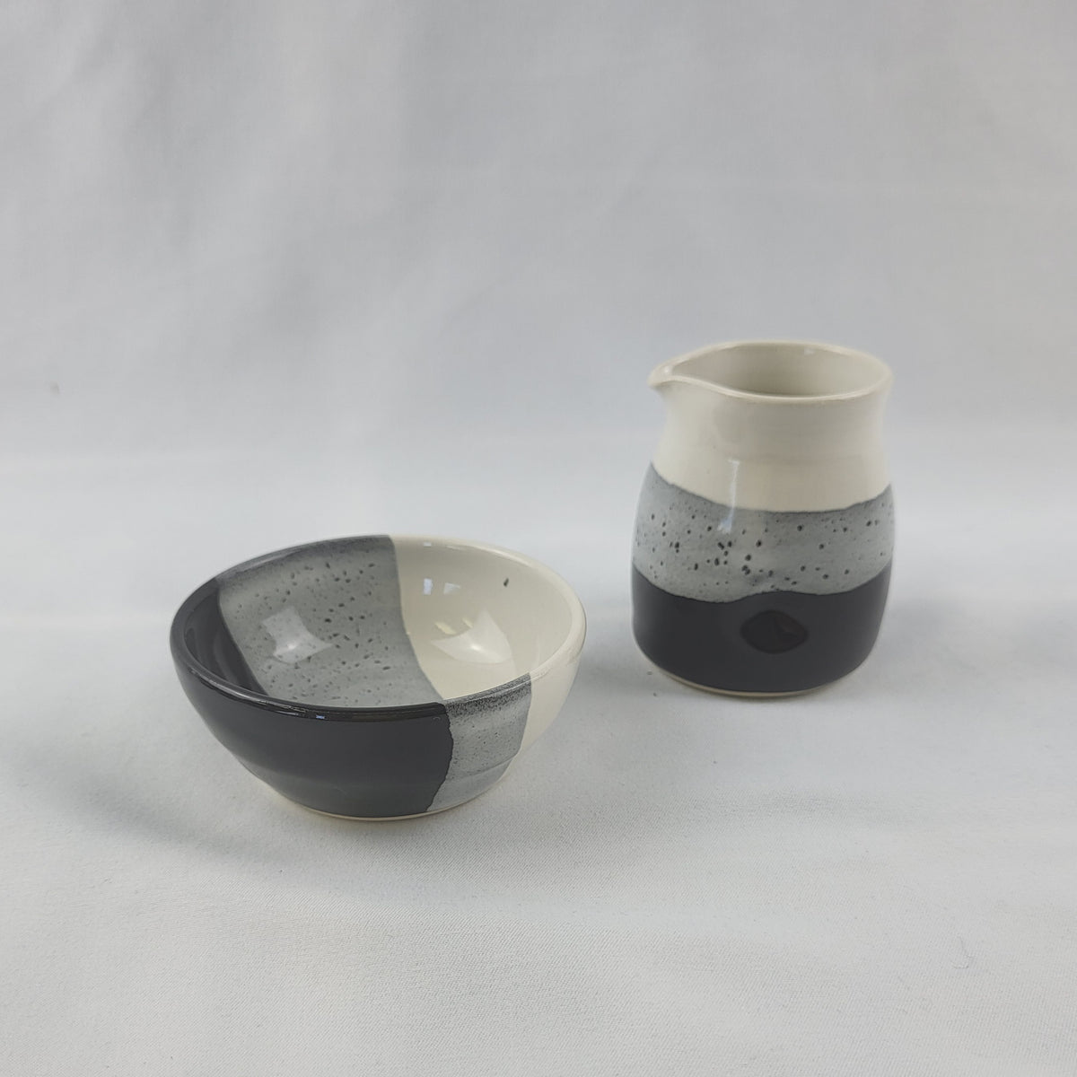 Wee Creamer - Black & White