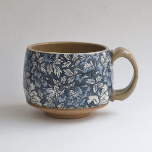 Rustic Round Mug - Blue Peony