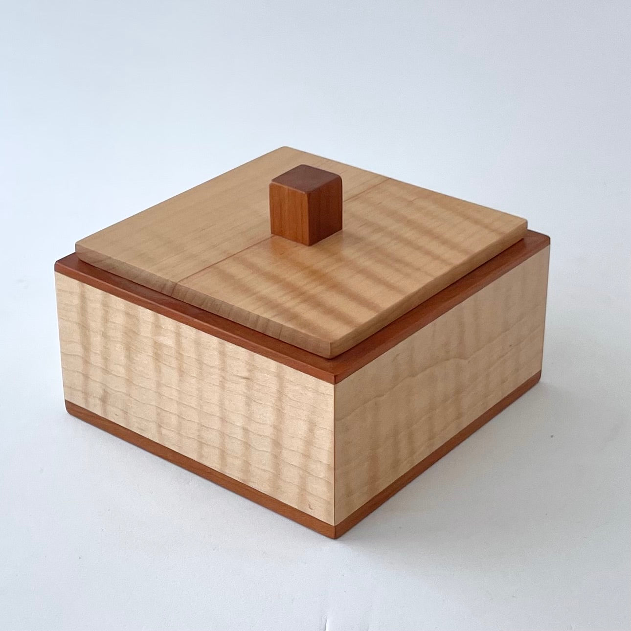 Box: Curly Maple & Cherry