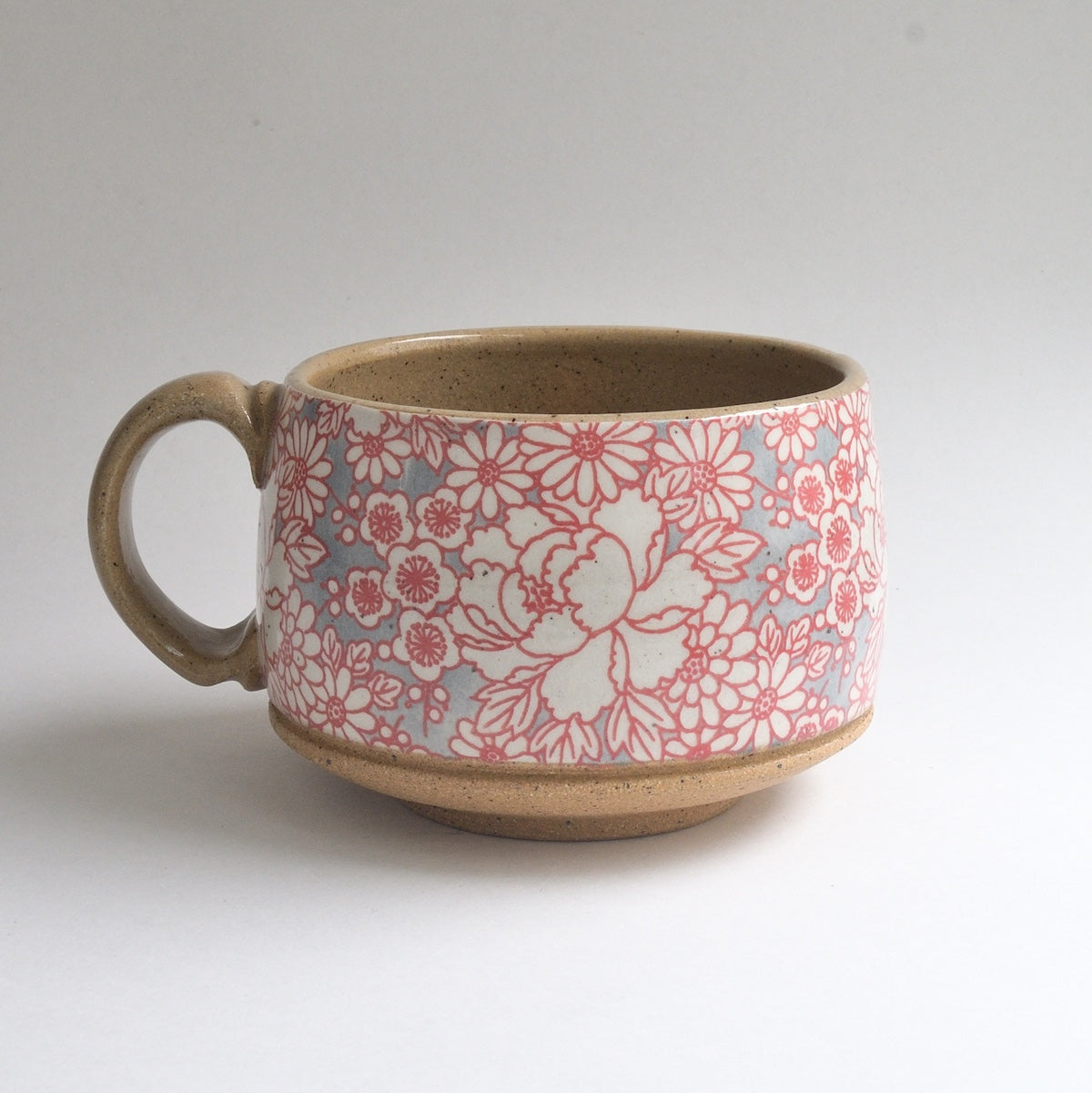 Rustic Round Mug - Grey Peony