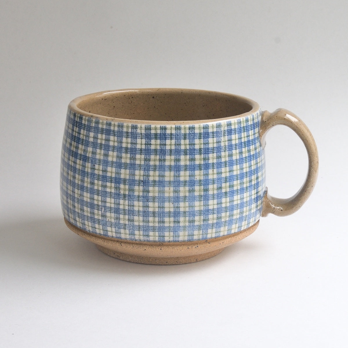 Rustic Round Mug - Plaid
