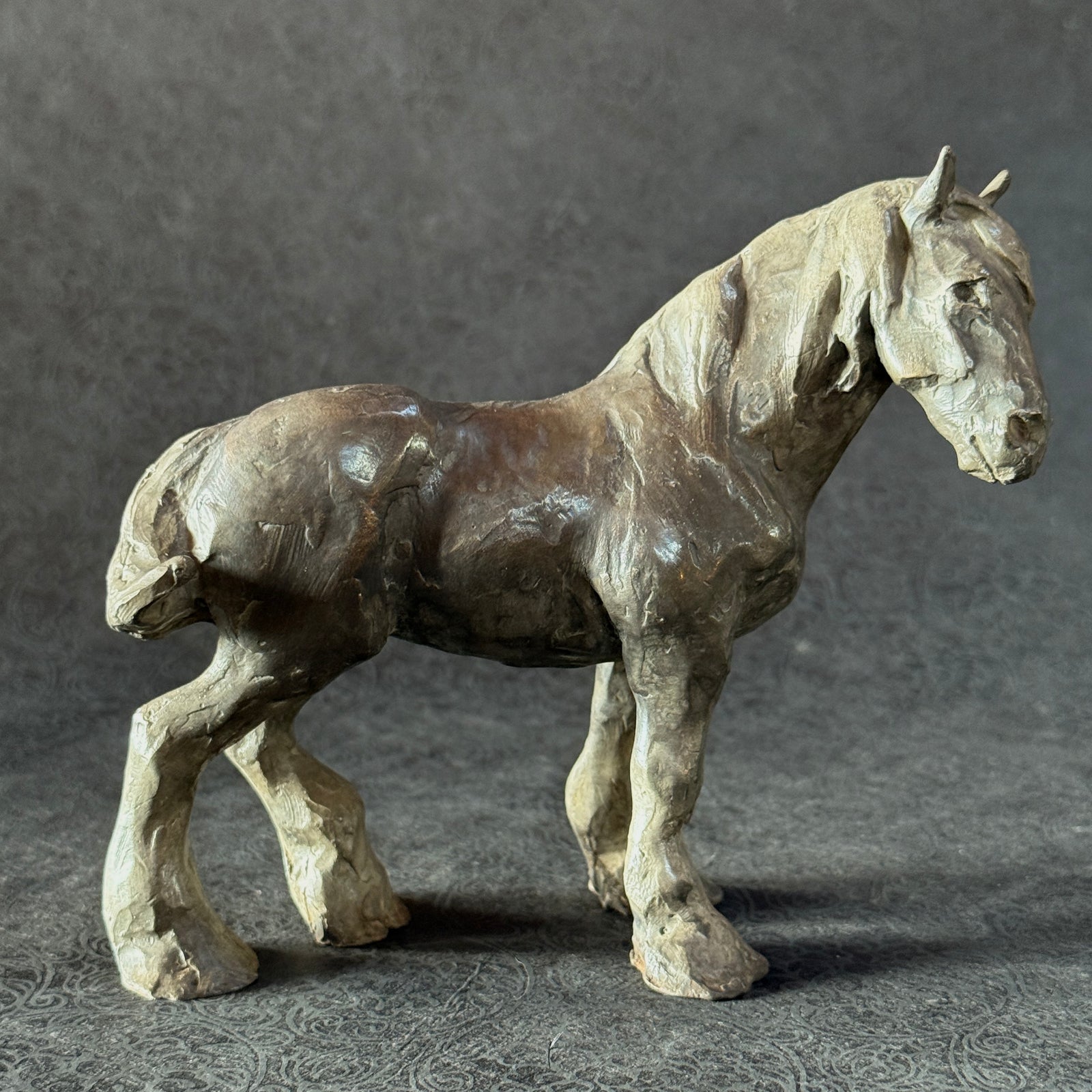 Gentle Giant Mini Clyde