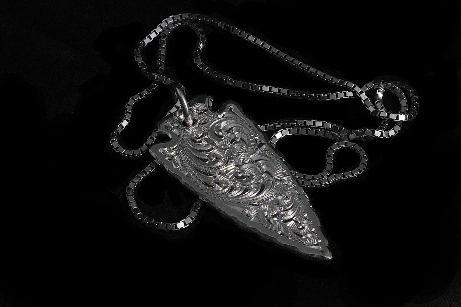 Silver Arrowhead Pendant