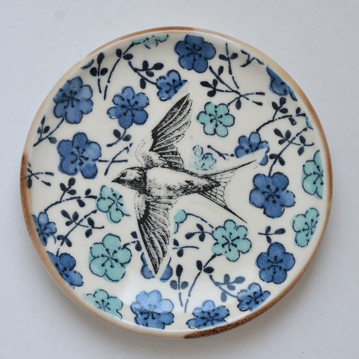 Blue-Blossom Swallow Nibble Plate