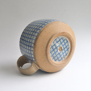 Rustic Round Mug - Plaid