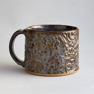 Black Olive Vine Mug