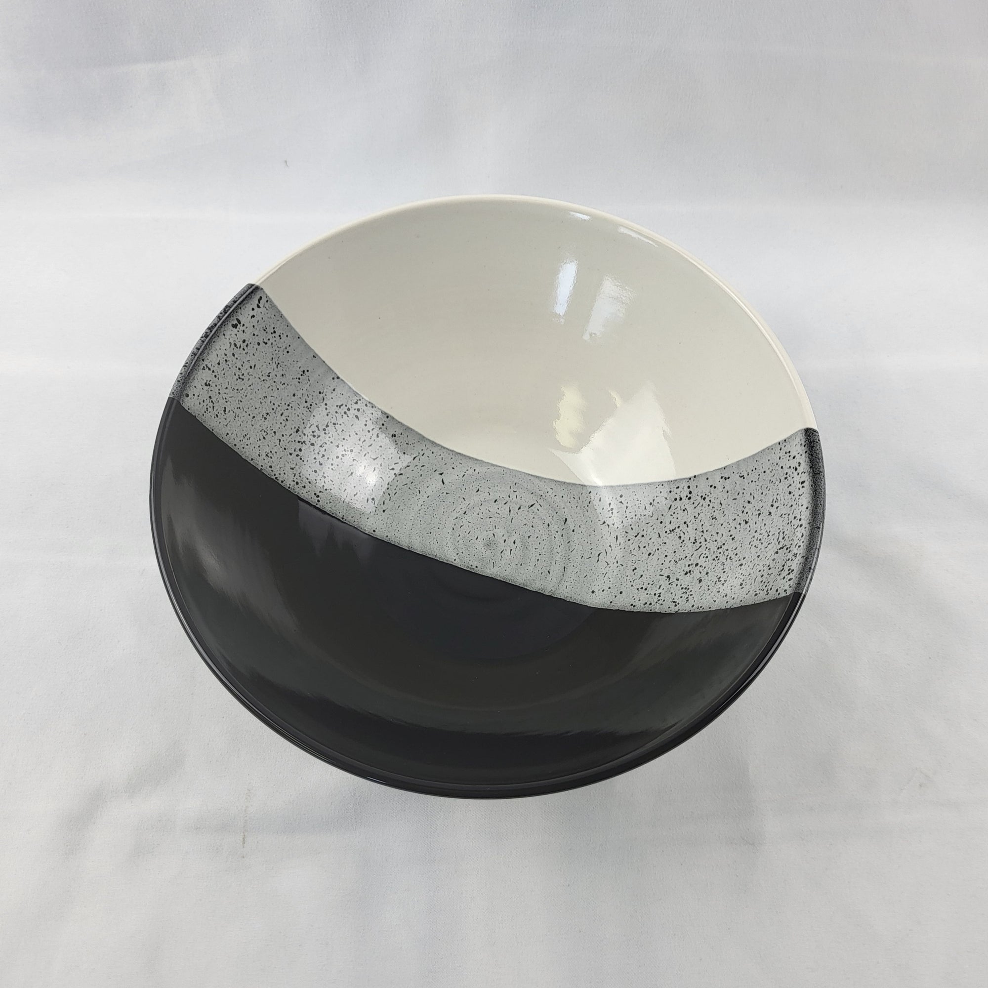 XL Bowl - Black & White