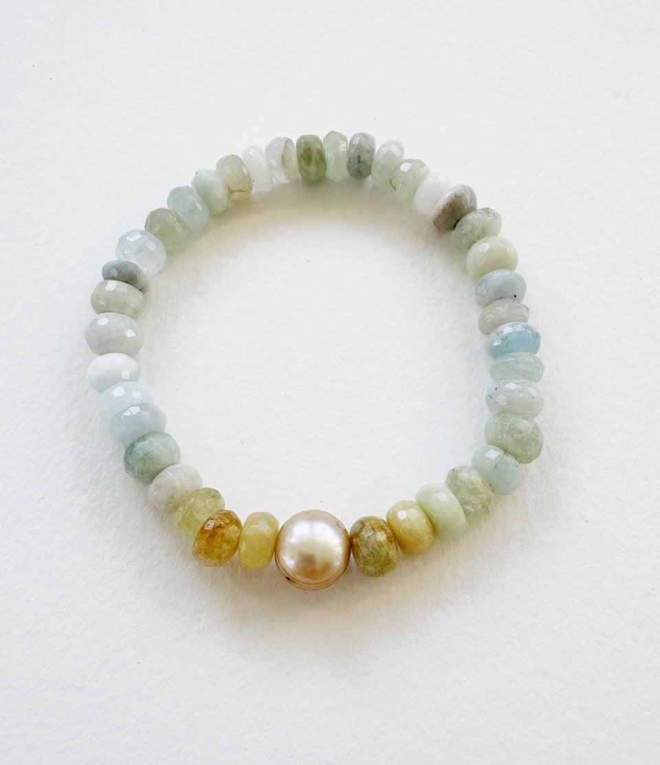 Aquamarine & Champagne Freshwater Pearl Bracelet