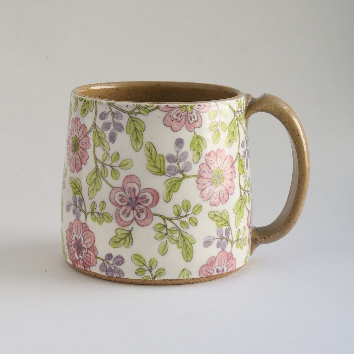 Rustic Medium Mug - Camelia