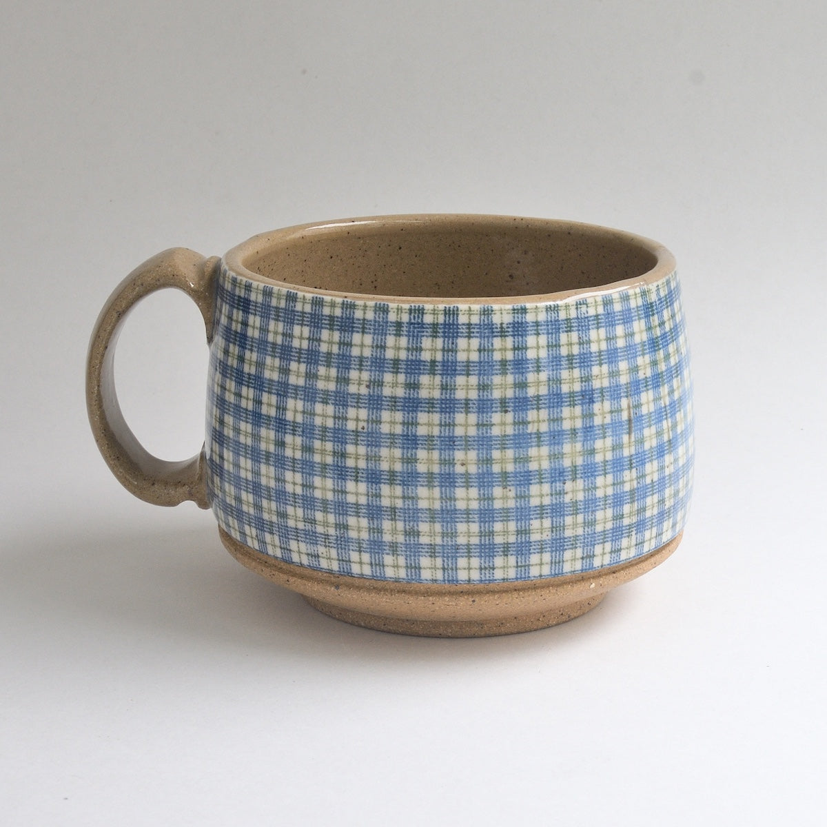 Rustic Round Mug - Plaid
