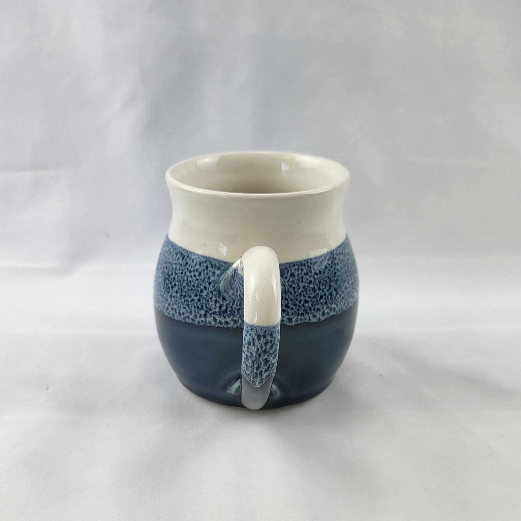 Round Mug - Blue & White