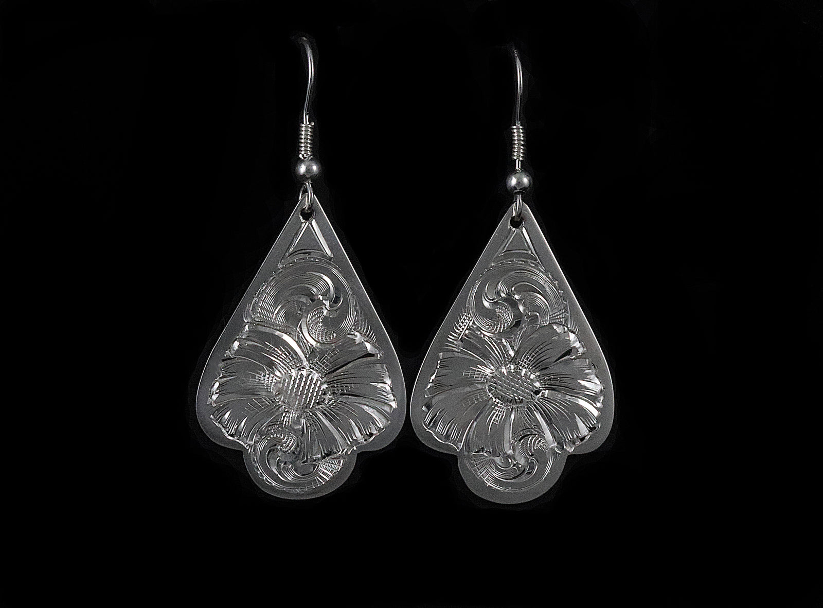 Med Triangle & Four Leaf Clover Earrings