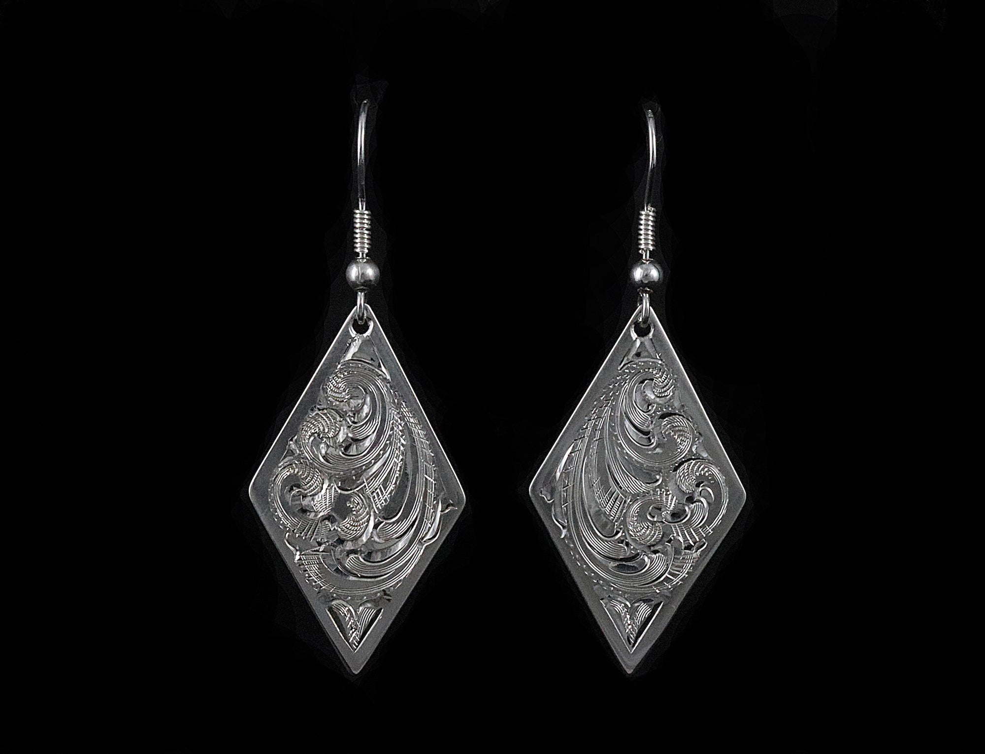 Sm Diamond Shape Earrings