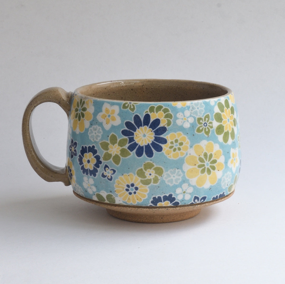 Rustic Round Mug - Flower Power