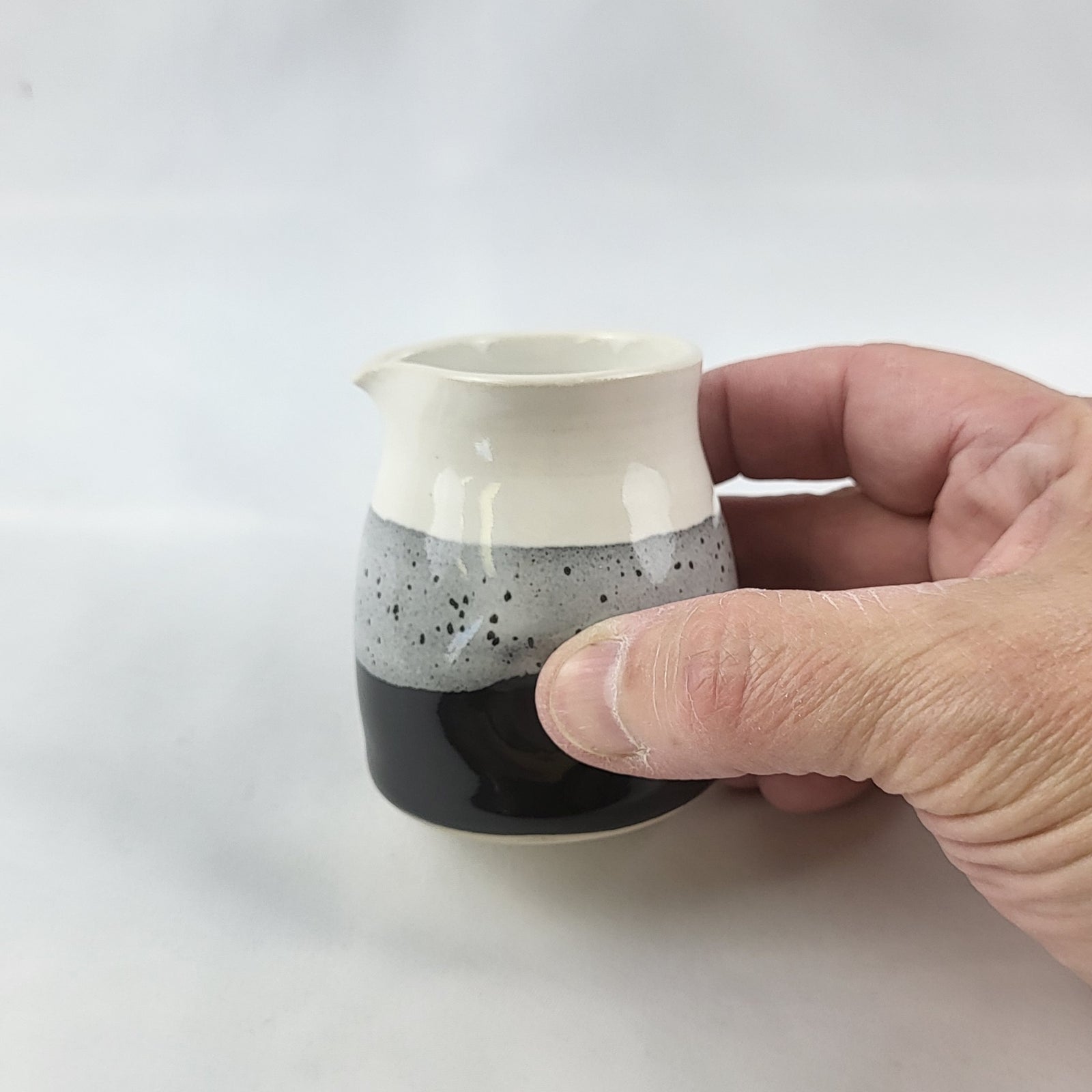 Wee Creamer - Black & White