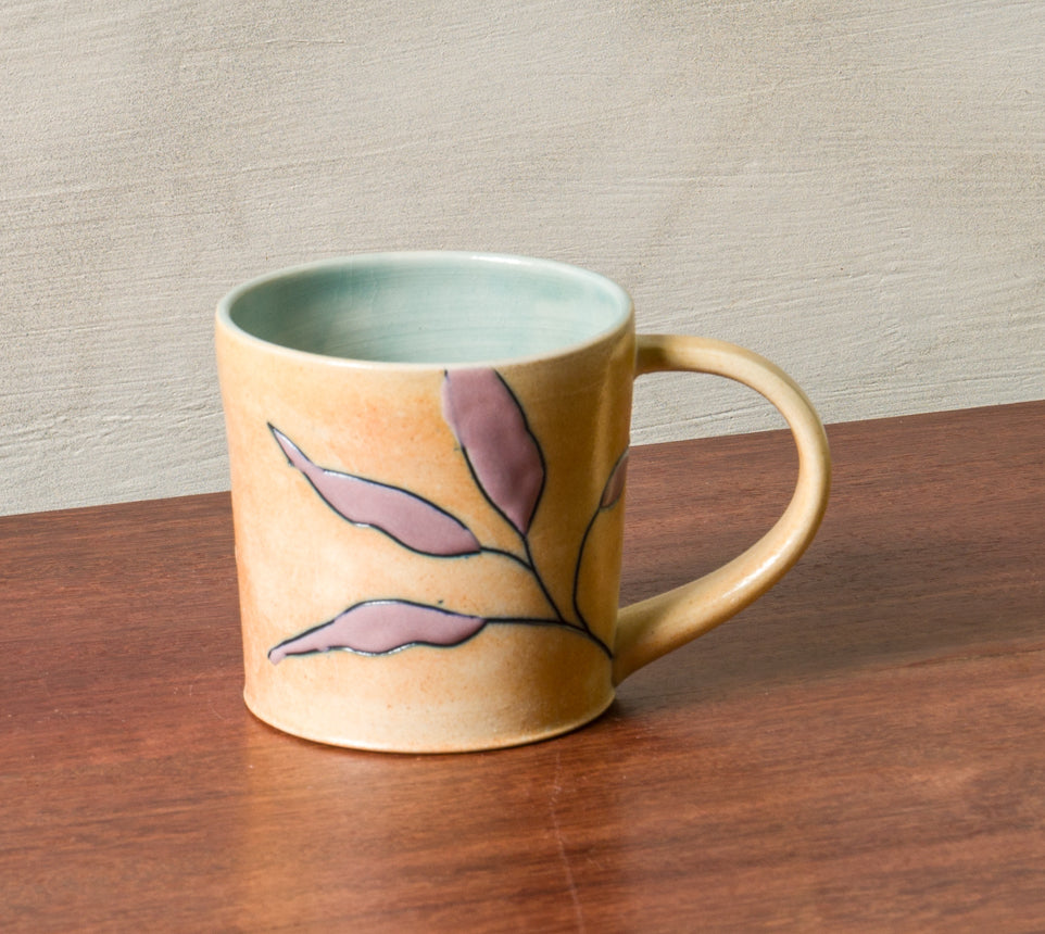 Small Traditional Mug 4