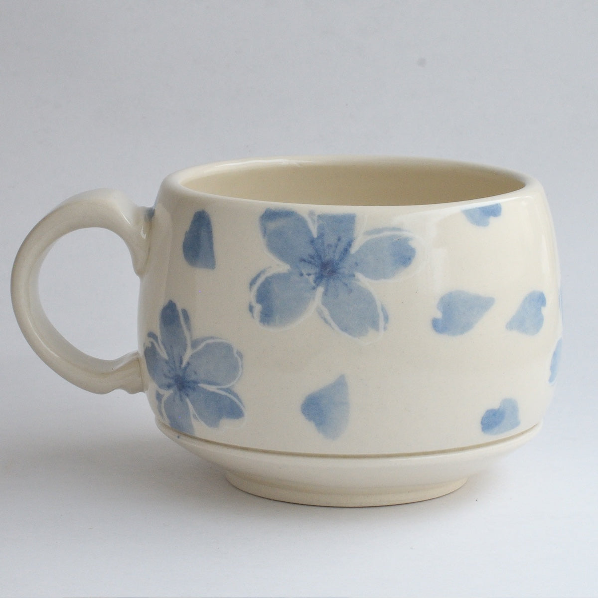 Blue Sakura Round Mug