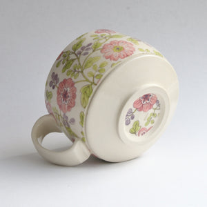 Round Mug - Camellia