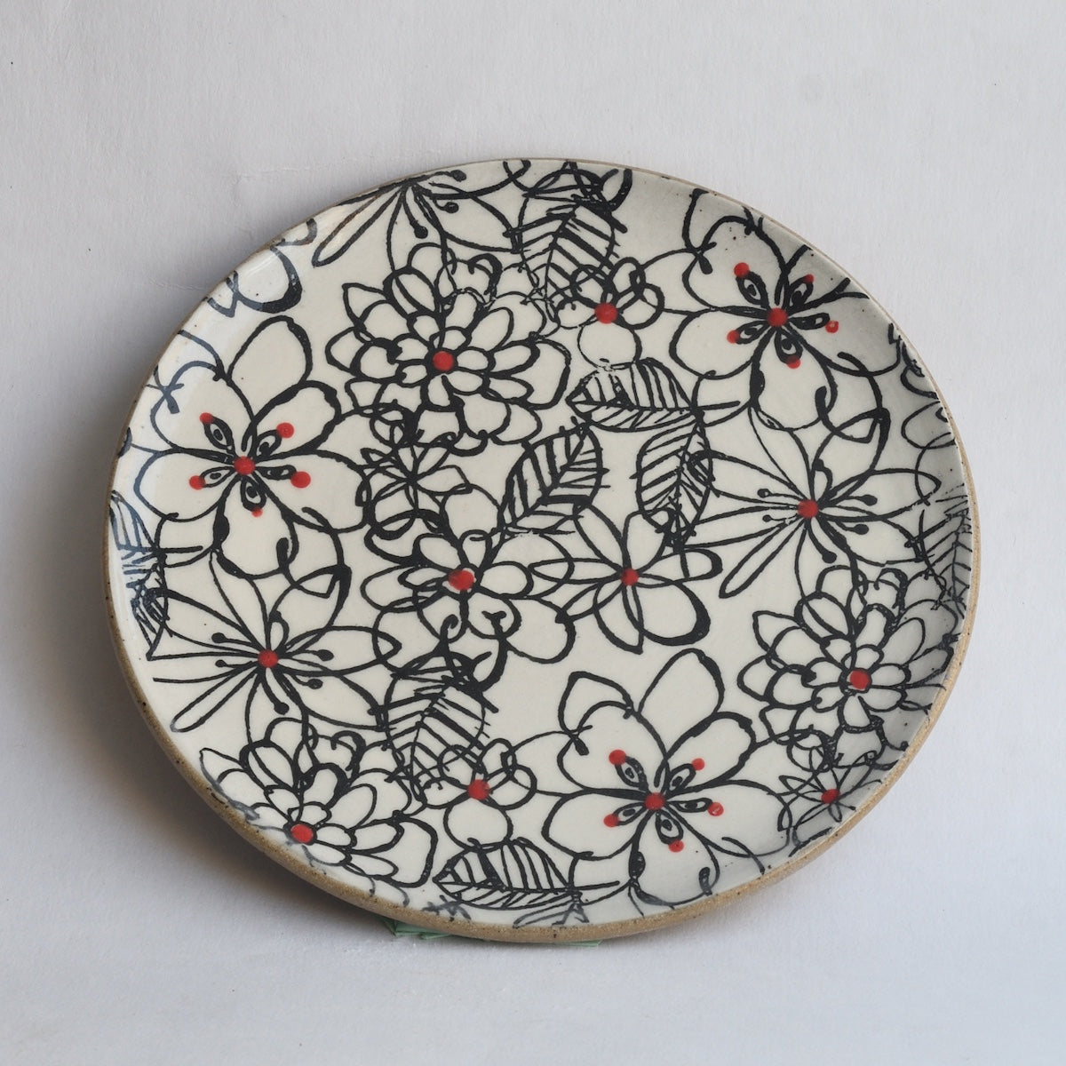 Rustic Plate (small) - Black Scribble Flowers