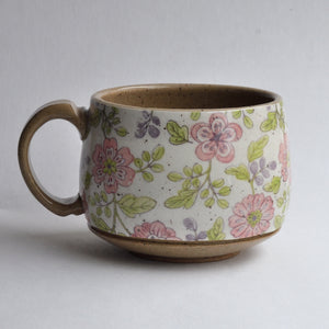 Camelia Round Mug