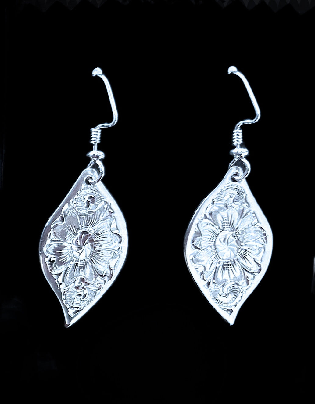 Earrings - Small Leaves 90