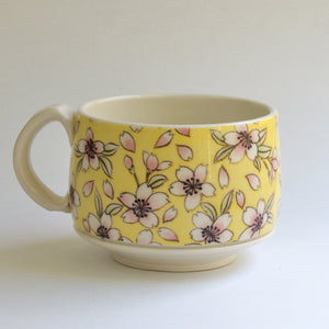 Round Mug - Yellow Sakura