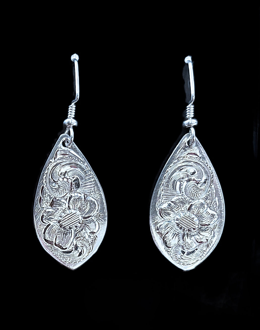 Earrings - Small Leaves 89