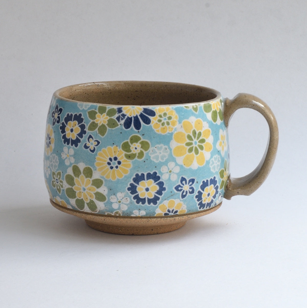 Rustic Round Mug - Flower Power
