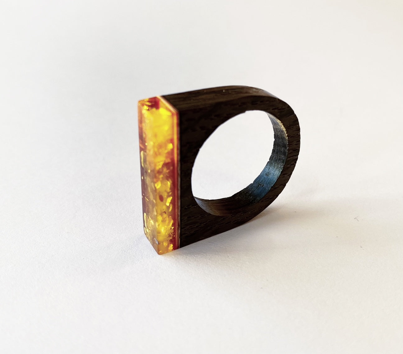 Ring - Amber, Ebony