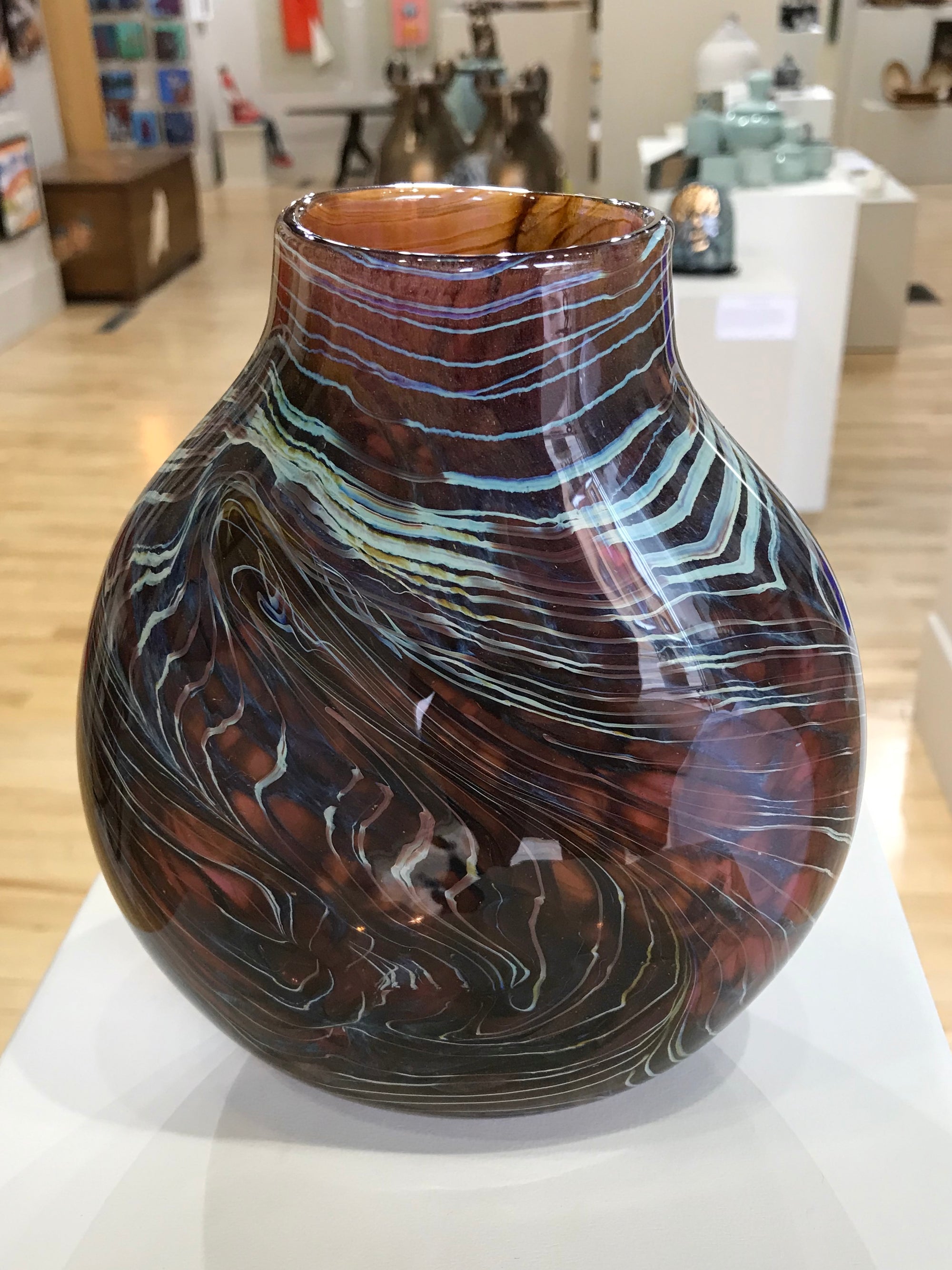 Vase  Salmon Topography